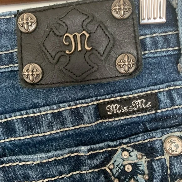 Miss Me Jeans - Picture 12 of 12